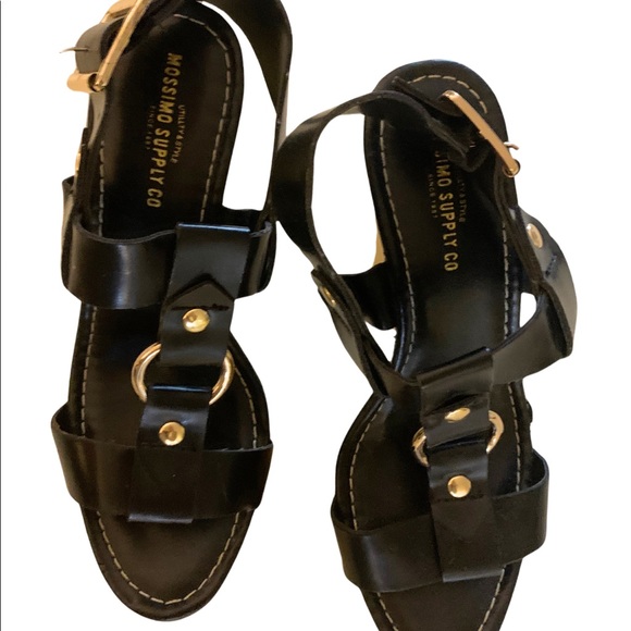 Black Strappy Platform Heels - Picture 5 of 7